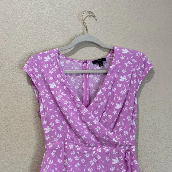 J CREW Ruffle Front Mini Dress in Soft Rayon Bubblegum Floral Size 2 Faux Wrap - Picture 5 of 9